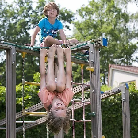 ホリデーパーク Roompot Bungalowpark 3*